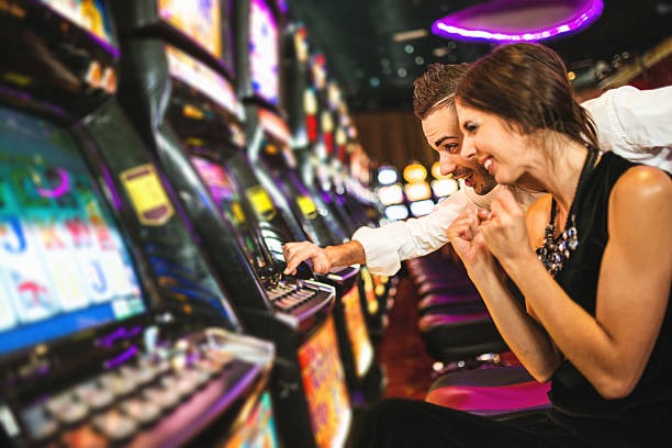 wdslot77 platform dashboard showing football, live tables, slots, and esports markets